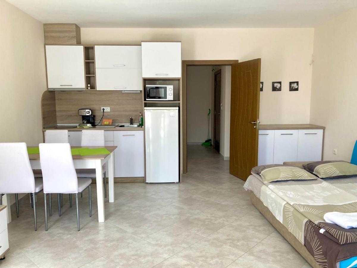 Apartments In Villas Apolon Sozopol Eksteriør billede