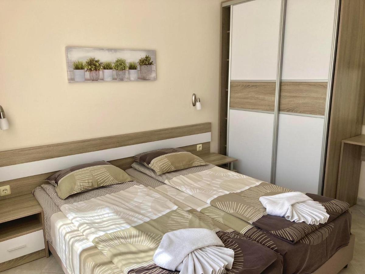 Apartments In Villas Apolon Sozopol Eksteriør billede
